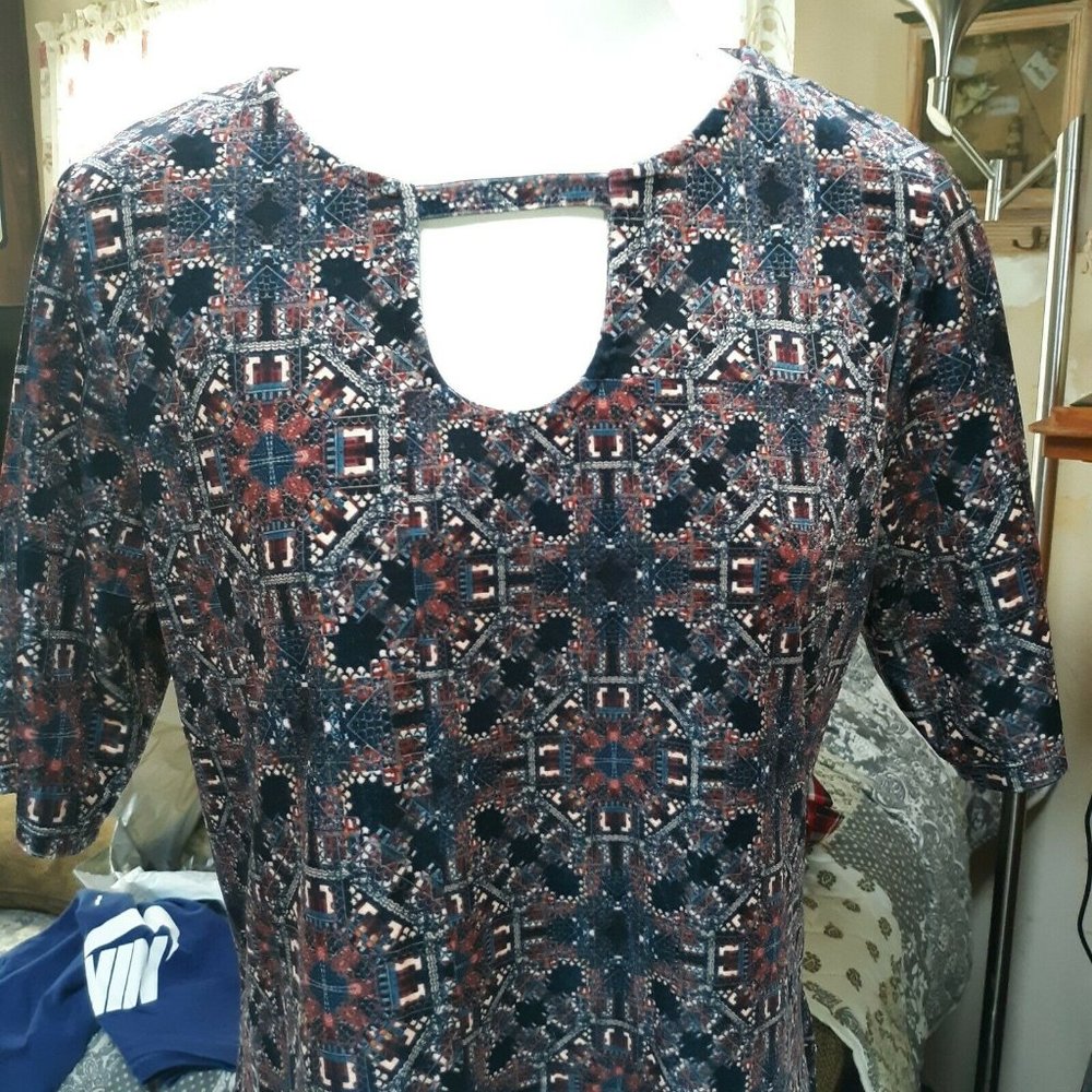 Exc RUFF HEWN GREY LINE SHORT SLEEVED VELVET KNIT TUNIC SZ MED